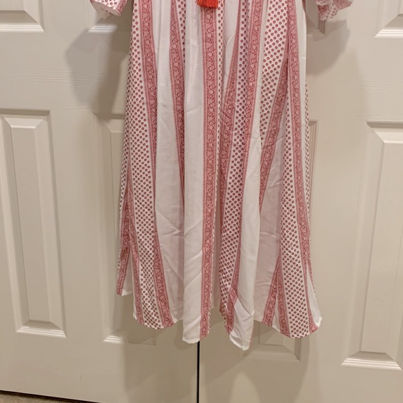Red/White Vertical Striped Dress ❤️New Listing❤️ - Picture 5 of 10